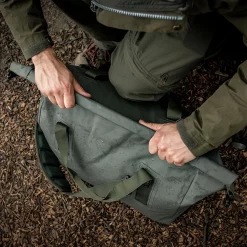 Trakker Downpour Roll-Up Fishing Carryall 23 Trakker Downpour Roll-Up Fishing Carryall -Trakker Online-Shop trakker downpour roll up carryall 7
